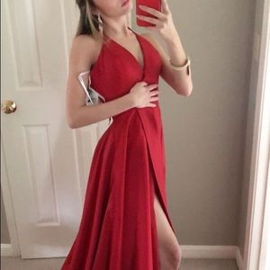 NWT Sherri Hill Prom Dress Style 53904 Sz 00 Red Beautiful dress with pockets